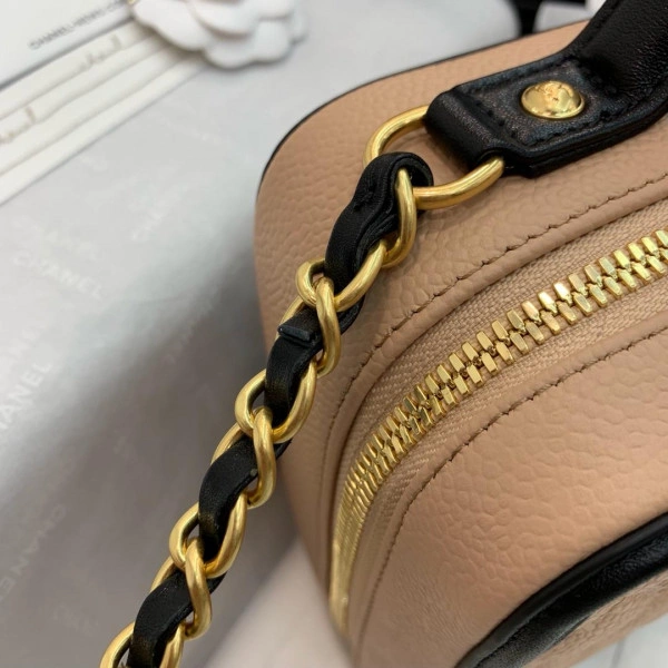 NewStyle CHANEL VANITY CASE 1297 - Image 8