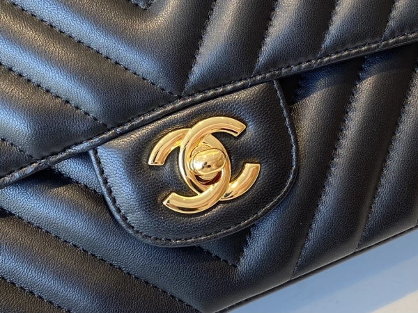 CHANEL FLAP BAG LAMBSKIN 25.5cm GoAnywhere 771 - Image 6