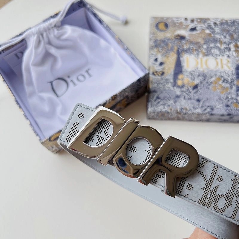 Dior Italic Buckle Reversible Belt Oblique Galaxy Leather White - Image 3