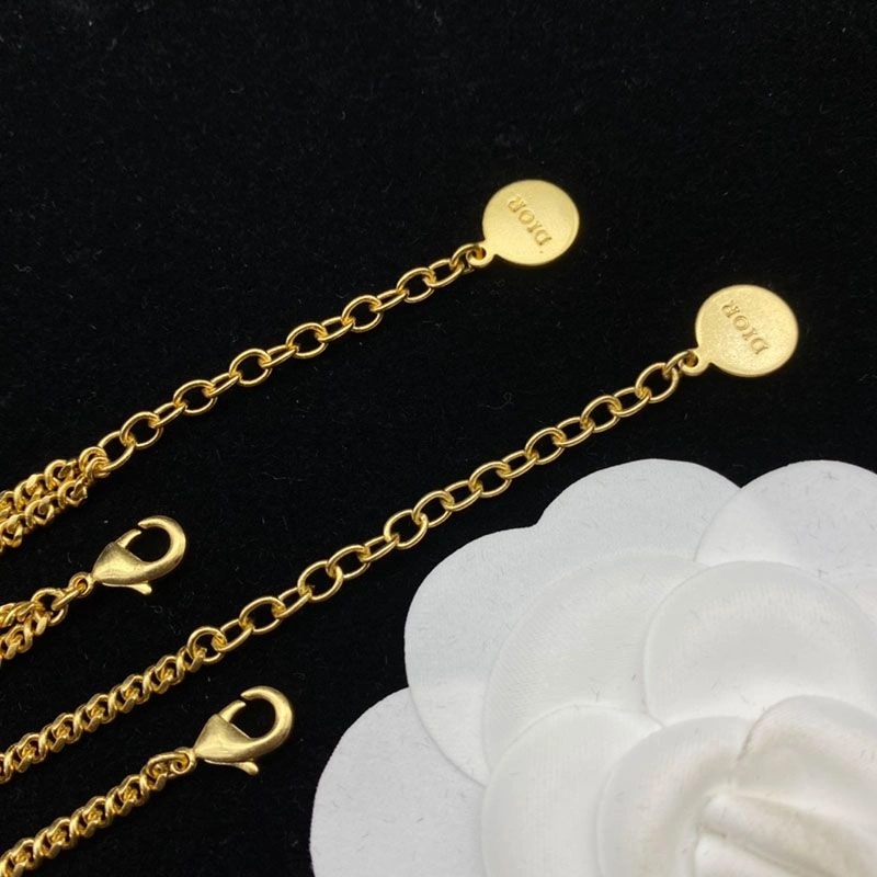 J'Adior Choker Metal, White Resin Pearl And White Crystals Gold - Image 4