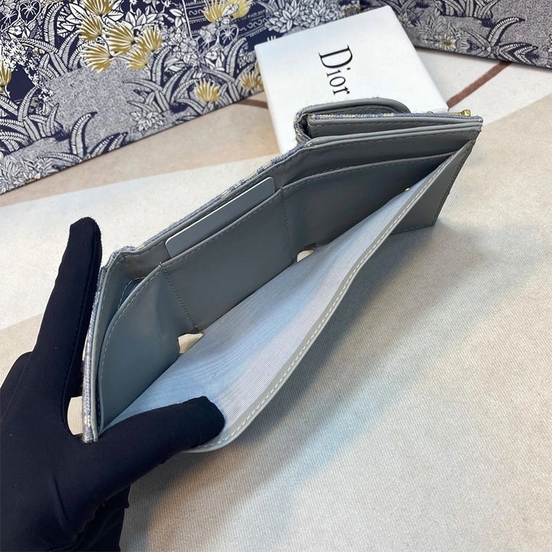 Dior Saddle Three-Fold Wallet Oblique Motif Canvas Grey - Image 4