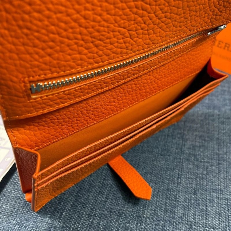 Hermes Bearn Wallet Togo Leather Palladium Hardware In Orange - Image 4