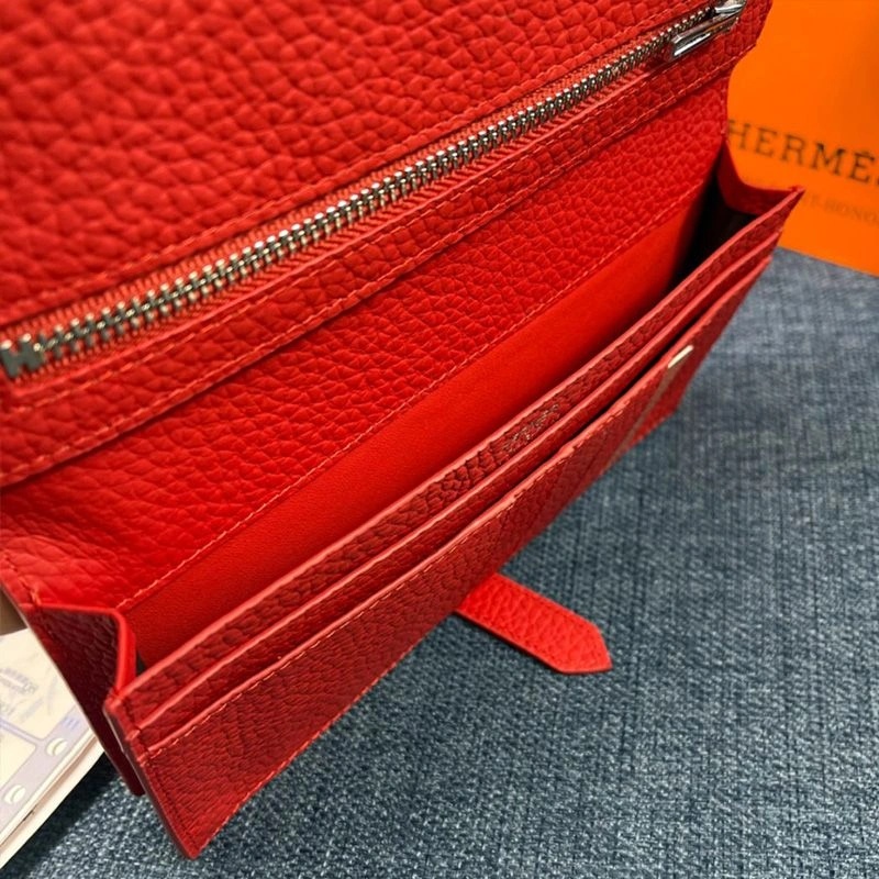 Hermes Bearn Wallet Togo Leather Palladium Hardware In Red - Image 4