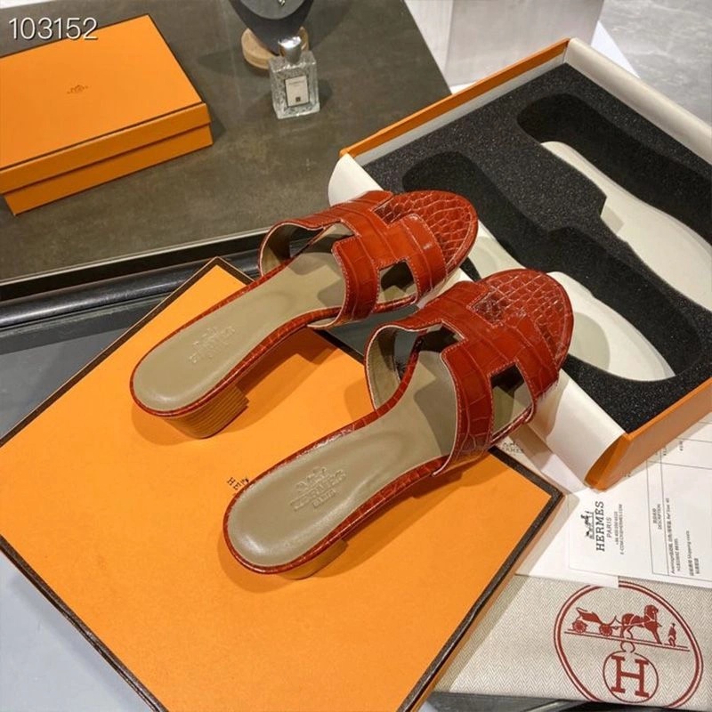 Hermes Oasis Slides Women Alligator Leather In Red - Image 3
