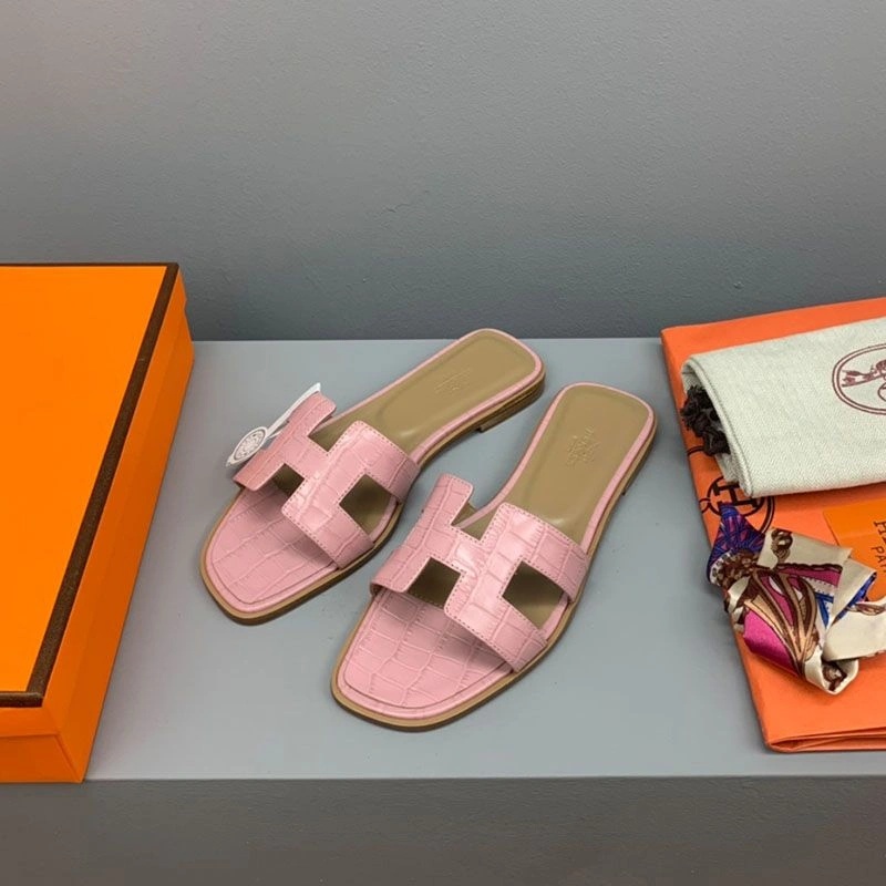 Hermes Oran Slides Women Crocodile Leather In Cherry - Image 3