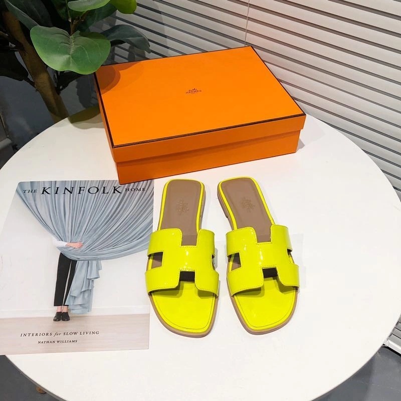 Hermes Oran Slides Women Nappa Leather In Yellow - Image 4