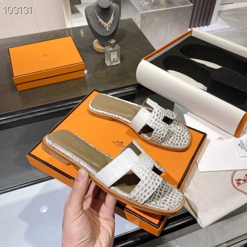 Hermes Oran Slides Women Alligator Leather In White - Image 5