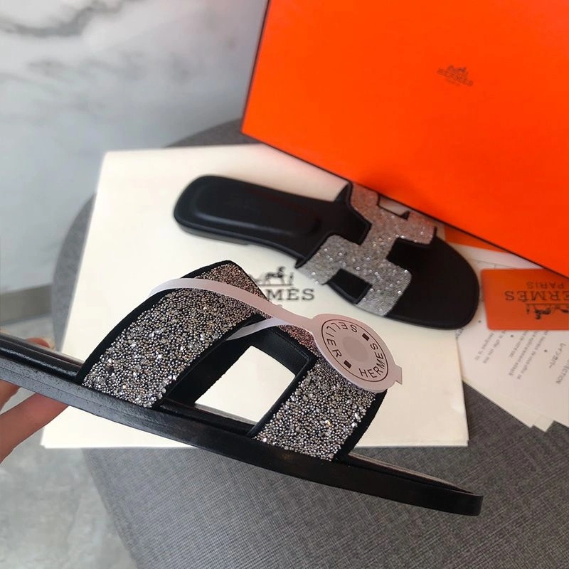 Hermes Oran Slides Women Glitter Leather In Black Silver - Image 3