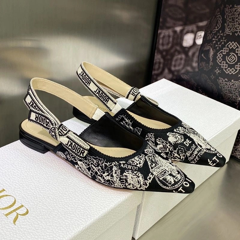 J'Adior Slingback Pumps Women Plan de Paris Motif Canvas Black - Image 6