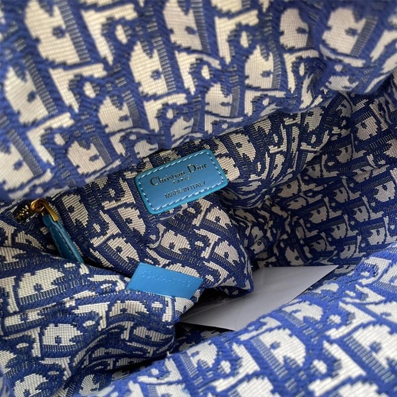 Medium Lady Dior Bag Wicker and Oblique Motif Canvas Light Blue - Image 5