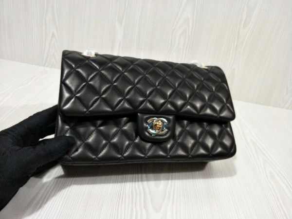 CHANEL FLAP BAG LAMBSKIN Trendy 727 - Image 14