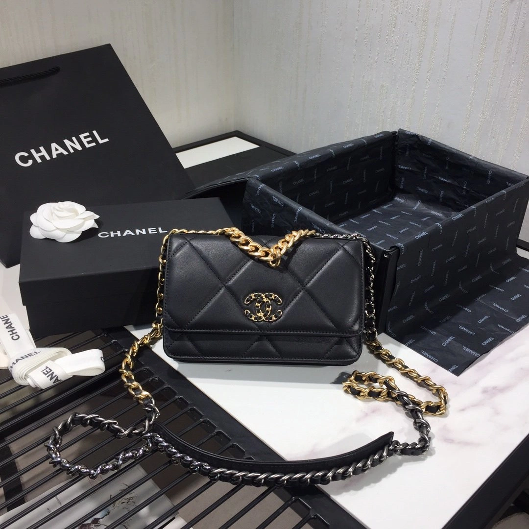 DailyWear CHANEL CHAIN WALLET 1387 - Image 4