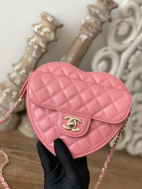 SmartChoice CHANEL HEART BAG 1649 - Image 9