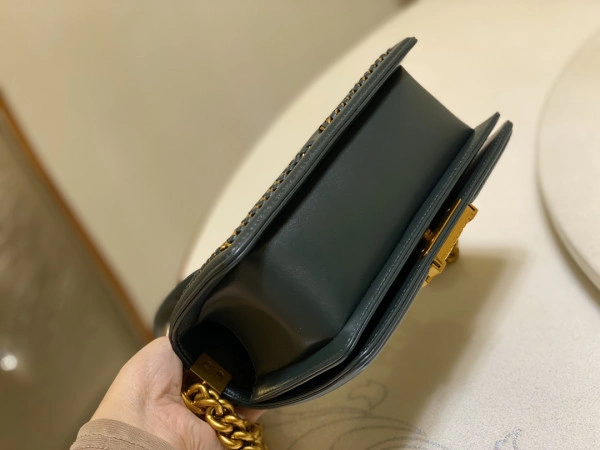 CHANEL BOY BAG 20CM WellDesigned 176 - Image 6