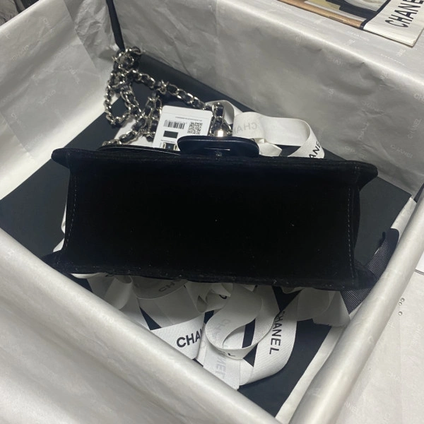 EasyMatch CHANEL MINI FLAP BAG 360 - Image 7