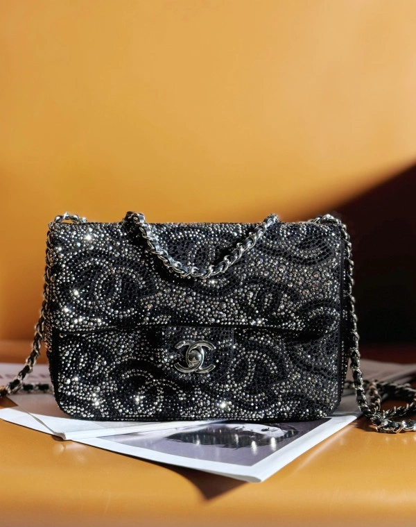 CHANEL FLAP BAG 20CM TopPick 332 - Image 4