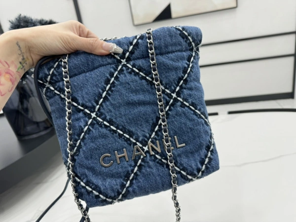 CHANEL 22 MINI HANDBAG -23*18.5*6CM StreetReady 1454 - Image 3