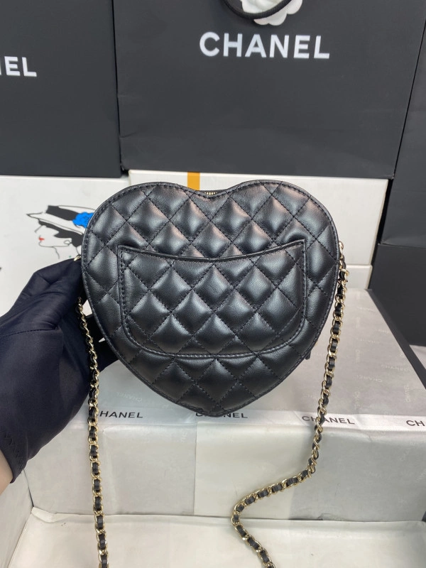SportInspired CHANEL Heart Bag-18*16.5*6.5CM 1401 - Image 4