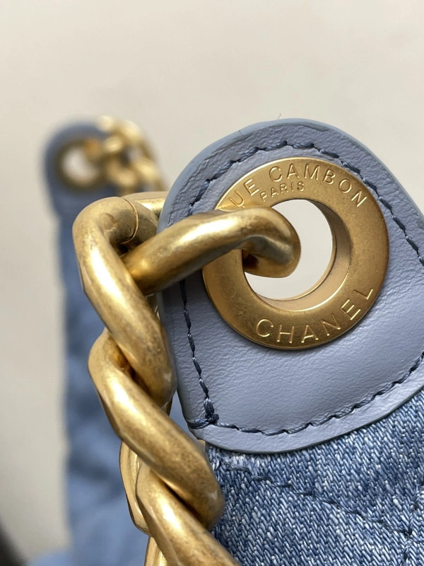 CHANEL Large Hobo Bag Trendy 1429 - Image 6